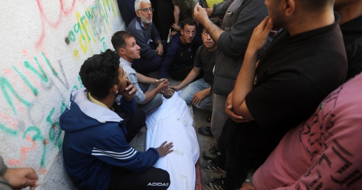 استشهاد شاب وإصابات بقصف الاحتلال في غزة