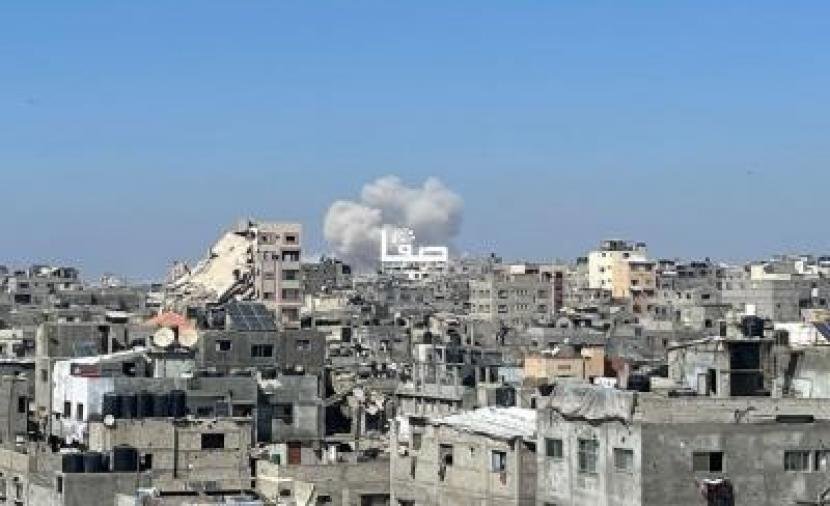 نيران في محيط وادي غزة وشارع صلاح الدين شمال مخيم البريج