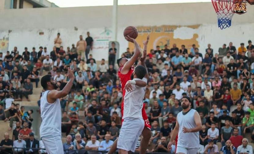جماهير غزة تعيد الروح للملاعب عبر نهائي الوفاء