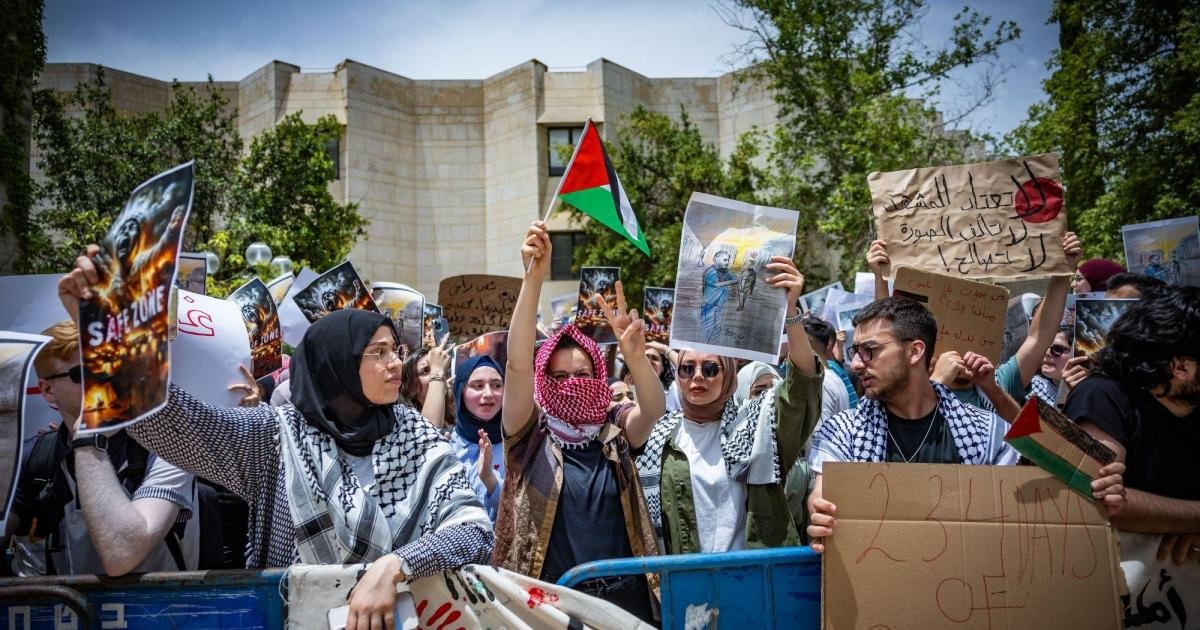 تقرير: جامعات إسرائيلية تفرض عقوبات تأديبية على طلبة فلسطينيين